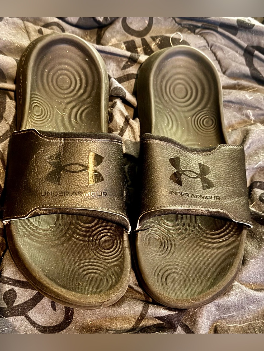 Under Armour Ignite Logo Slide Sandals Sz. M11